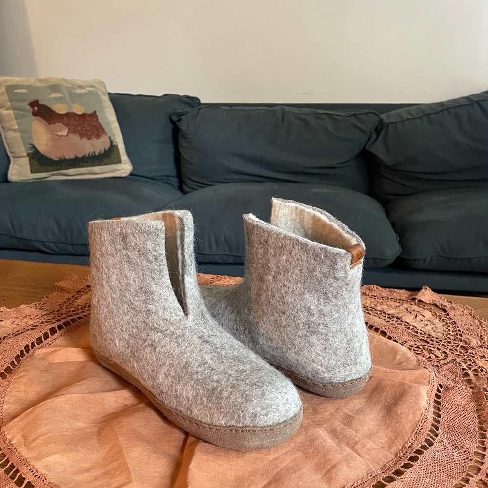 Betterfelt wool slipper, High Boot - Grey with Leather